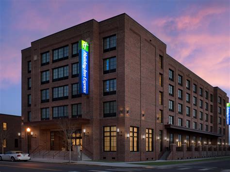 Holiday Inn Express Pensacola Downtown